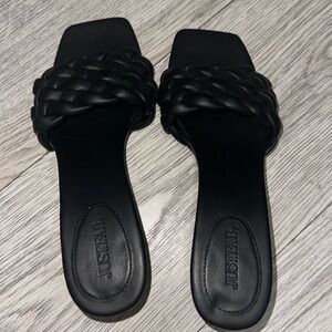 Just fab black kitten heels never worn